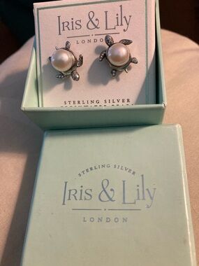 Turtle Earrings, sterling and pearl, NIB